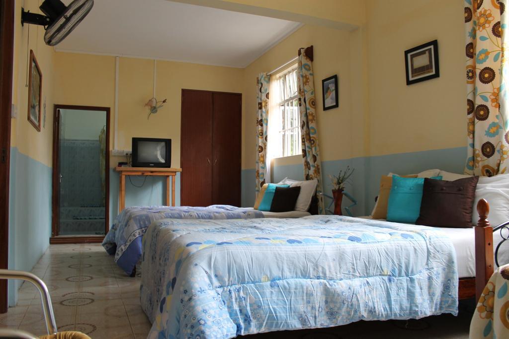 Villa Le Chapo Port Mathurin Quarto foto